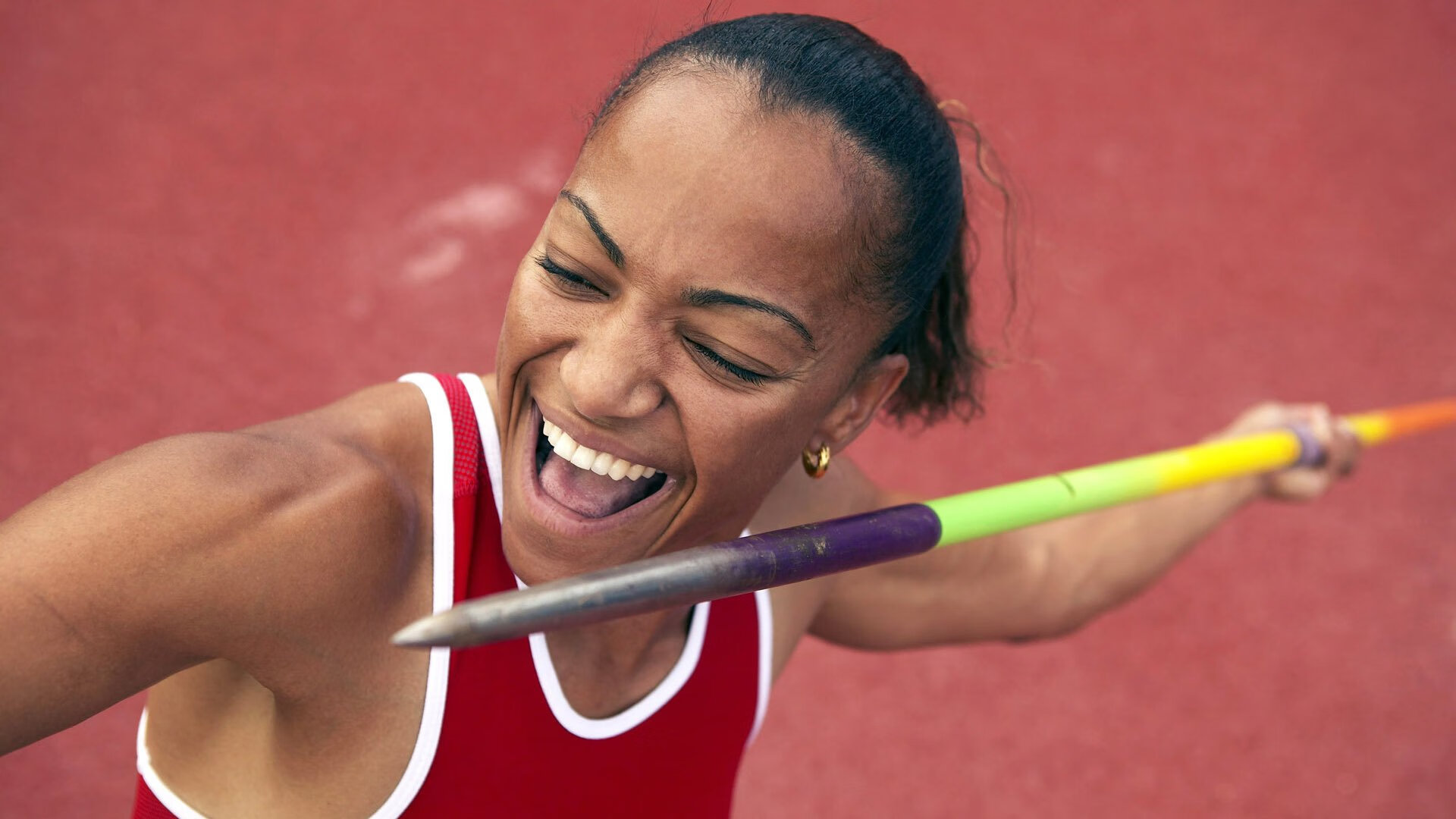 佩拉卡尼笑对首次蝶泳挑战，卡佩拉弹跳